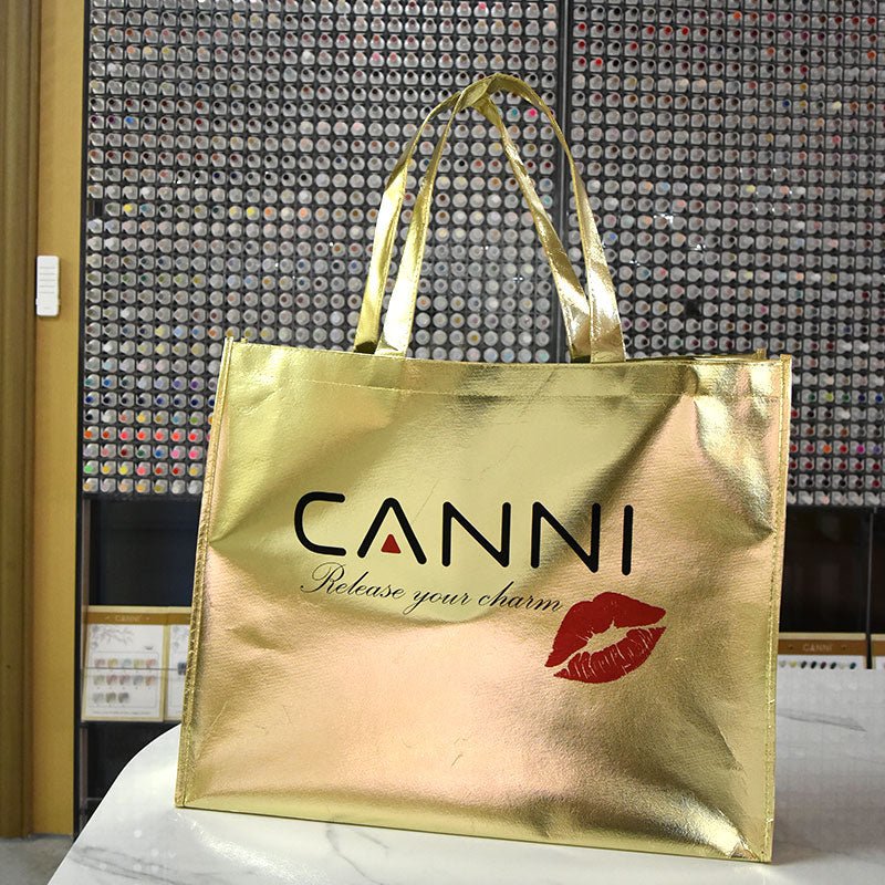 canni-gift-bag-pochette-cadeau-dor-e-4150-manucure image 5