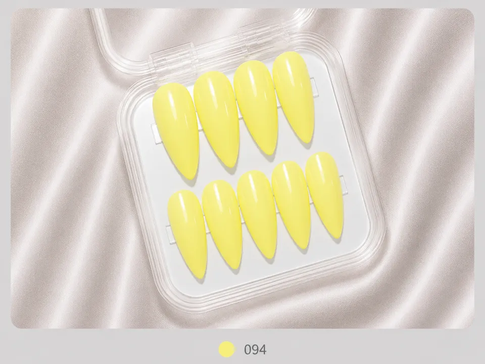 cnth-nails-press-on-nails-light-yellow-faux-ongles-jaune-clair-x10 image 1