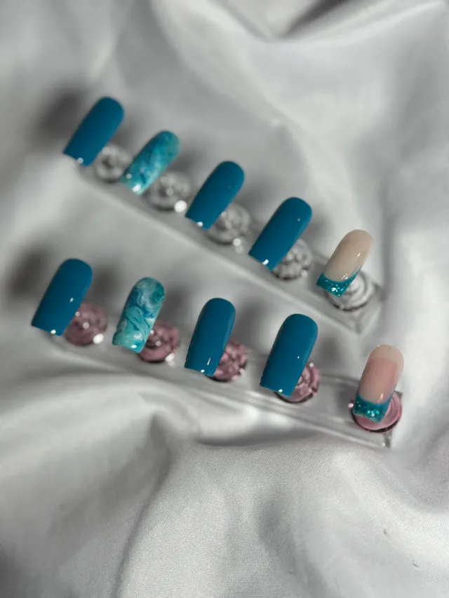 cnth-nails-wavy-nail-art-set-faux-ongles-marbre-french-10-pcs image 1