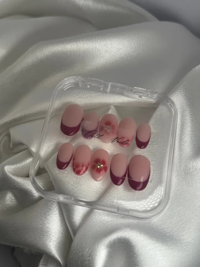 cnth-nails-nail-art-l-ane-faux-ongles-fleur-amande-x10 image 1