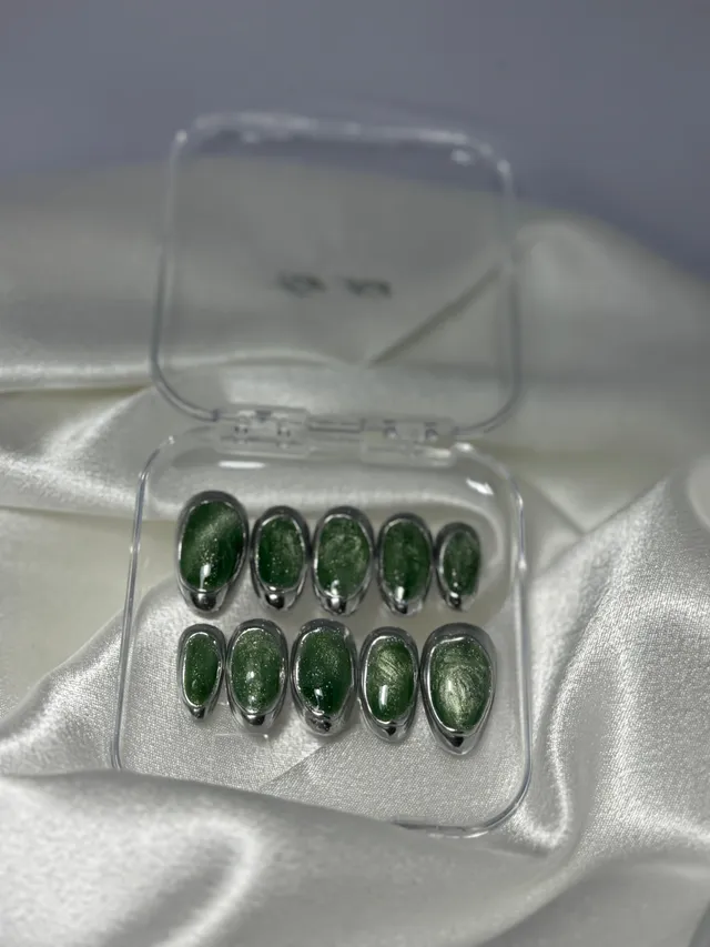 cnth-nails-press-on-nails-emeraude-faux-ongles-vert-chrome-10-pcs image 1
