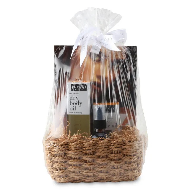 cuccio-naturale-coffret-cadeau-lait-et-miel-small image 1